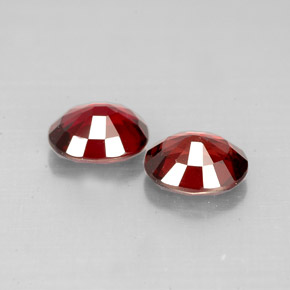 Spinel Gemstone in 6.1 x 5.1 mm Size for Sale, Spinel Stone in Red Color