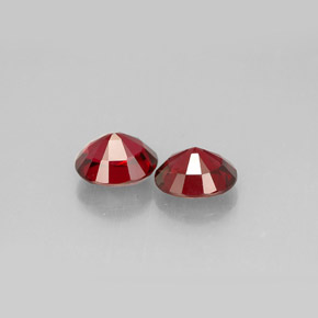 Spinel Gemstone in 6.1 x 5.2 mm Size for Sale, Spinel Stone in Red Color