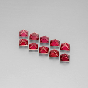 Spinel Gemstone in 3.6 x 3.6 mm Size for Sale, Spinel Stone in Reddish Orange Color