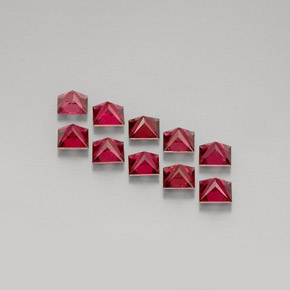 Spinel Gemstone in 3.7 x 3.7 mm Size for Sale, Spinel Stone in Red Color