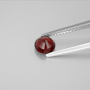 Spinel Gemstone in 5.5 mm Size for Sale, Spinel Stone in Red Color