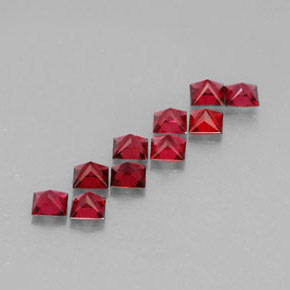 Spinel Gemstone in 3.1 x 3 mm Size for Sale, Spinel Stone in Red Color