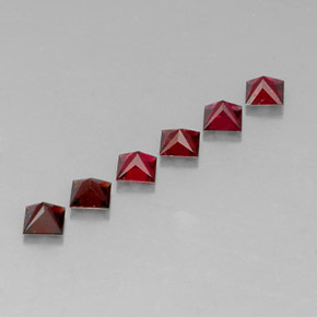 Spinel Gemstone in 3.2 x 3.2 mm Size for Sale, Spinel Stone in Red Color