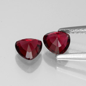 Spinel Gemstone in 5 x 5 mm (calibrated) Size for Sale, Spinel Stone in Red Color