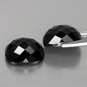Spinel Gemstone in 10 x 8 mm (calibrated) Size for Sale, Spinel Stone in Black Color