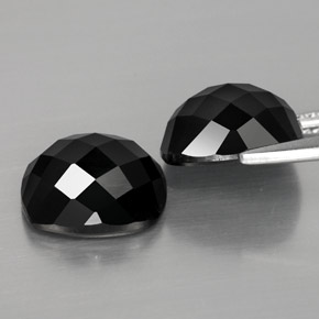 Spinel Gemstone in 10 x 8 mm (calibrated) Size for Sale, Spinel Stone in Black Color