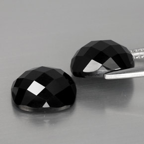 Spinel Gemstone in 10 x 8 mm (calibrated) Size for Sale, Spinel Stone in Black Color