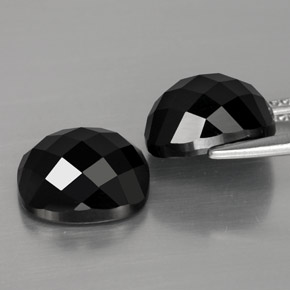 Spinel Gemstones in 10 x 8 mm (calibrated) Size for Sale, Spinel Stones in Black Color