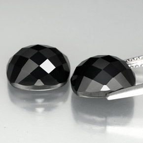 Spinel Gemstone in 10 x 8 mm (calibrated) Size for Sale, Spinel Stone in Black Color