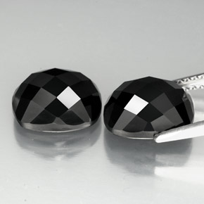Spinel Gemstones in 10 x 8 mm (calibrated) Size for Sale, Spinel Stones in Black Color