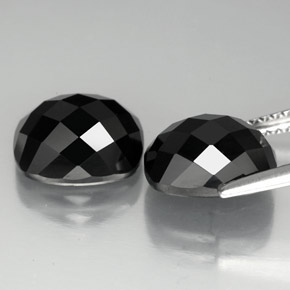 Spinel Gemstone in 10 x 8 mm (calibrated) Size for Sale, Spinel Stone in Black Color