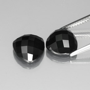 Spinel Gemstones in 10 x 10 mm (calibrated) Size for Sale, Spinel Stones in Black Color