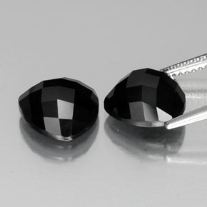Spinel Gemstones in 10 x 10 mm (calibrated) Size for Sale, Spinel Stones in Black Color