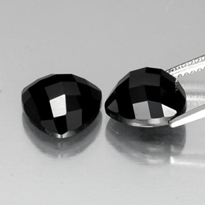 Spinel Gemstone in 10 x 10 mm (calibrated) Size for Sale, Spinel Stone in Black Color