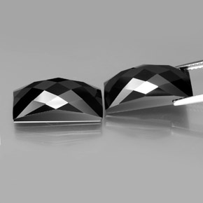 Spinel Gemstones in 17.6 x 8.2 mm Size for Sale, Spinel Stones in Black Color