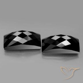 25.34 ctw Black Spinel Stones, Natural Spinel in Baguette Rose-Cut Shape for Sale