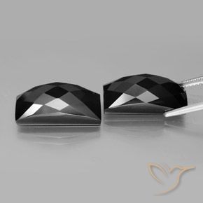 Spinel Gemstones in 17.6 x 8.2 mm Size for Sale, Spinel Stones in Black Color