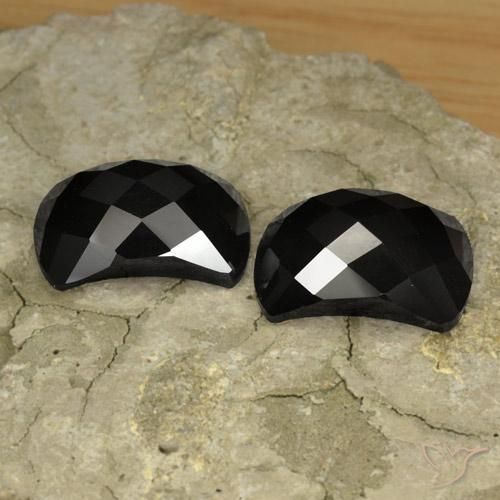 28.79 ctw Black Spinel Stones, Natural Spinel in Barrel Shape for Sale