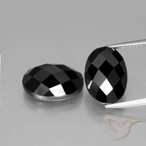 15.75 ct Black Spinel, 14.1 x 10.1 mm Oval Rose Cut From Thailand, Photo A