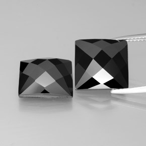 15.8ct Square Rose-Cut Black Spinel for sale thumb image of 15.8ct Square Rose-Cut Black Spinel (ID: 379001)