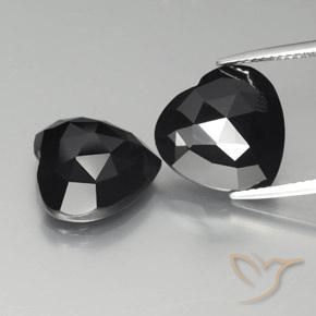 17,6 ct schwarzer Spinell, 13,3 x 12,7 mm herzförmiger Rosenschliff aus Thailand, Photo A
