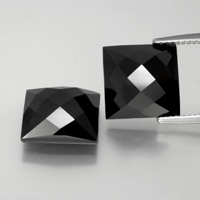 8ct Square Rose-Cut Black Spinel for sale thumb image of 8ct Square Rose-Cut Black Spinel (ID: 381326)