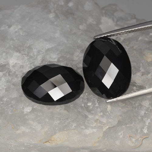 23.18ctw Natural Black Spinel, Oval, Opaque