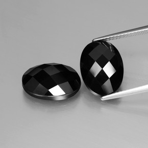Black Spinel Gem - 6.7ct Oval Rose-Cut (ID: 426844)
