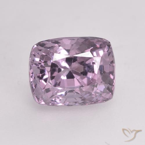 1,53 ct lila Spinell, 6,7 x 5,3 mm Kissenschliff aus Tansania, Photo A