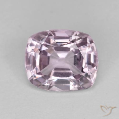 1,13 ct lila Spinell, 6,5 x 5,5 mm Kissenschliff aus Tansania, Photo A