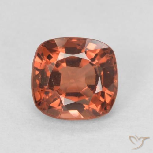 Espinela roja de 0,63 ct, talla cojín de 5 x 4,8 mm procedente de Tanzania, Photo A