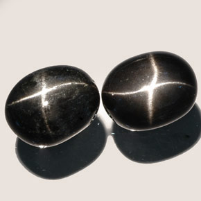 Star Diopside Gemstone in 10 x 8 mm (calibrated) Size for Sale, Star Diopside Stone in Black Color