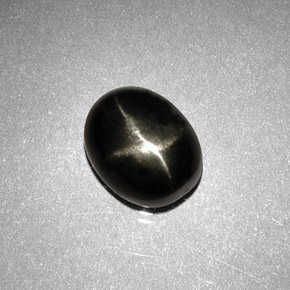 Star Diopside Gemstone in 9 x 7 mm (calibrated) Size for Sale, Star Diopside Stone in Black Color