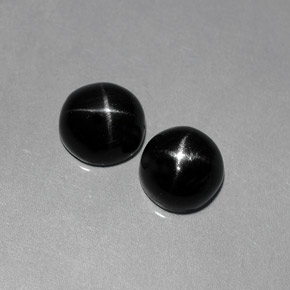 4.09 ct Black Star Diopside Stone, Natural Star Diopside in Oval Cabochon Shape for Sale