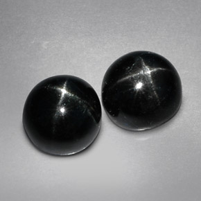 4.24 ct Black Star Diopside Gemstone, Star Diopside Gem in Round Cabochon Shape for Sale.