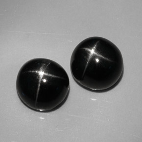4.74 ct Black Star Diopside Stone, Natural Star Diopside in Round Cabochon Shape for Sale