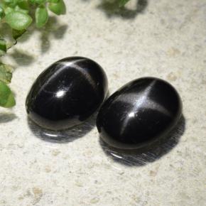 Black Star Diopside Gem - 1.8ct Oval Cabochon (ID: 479056)