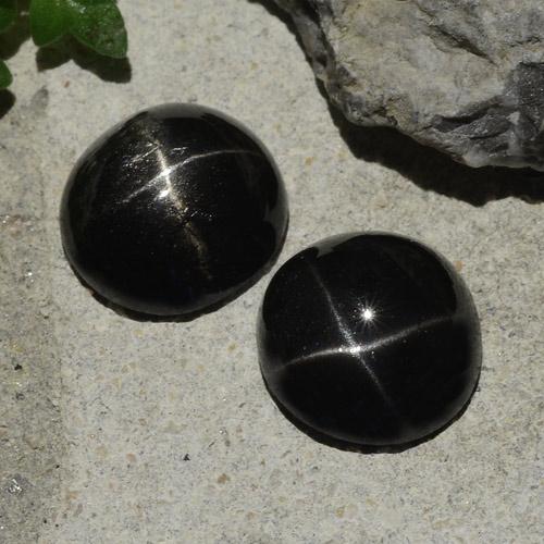 Black Star Diopside Gem - 2ct Round Cabochon (ID: 480529)