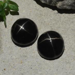 Black Star Diopside Gem - 3.4ct Round Cabochon (ID: 480530)