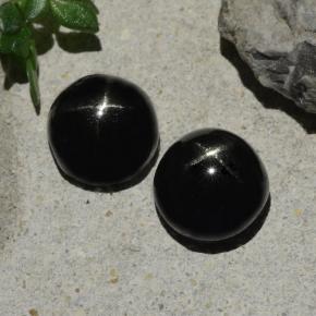 Black Star Diopside Gem - 2.3ct Round Cabochon (ID: 480531)