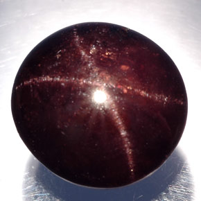 21.50 ct Black Star Garnet Gemstone, Star Garnet Gem in Oval Cabochon Shape for Sale.