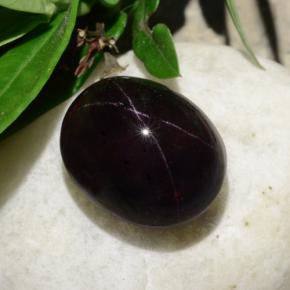 31.18 ct Black Star Garnet Stone, Natural Star Garnet in Oval Cabochon Shape for Sale