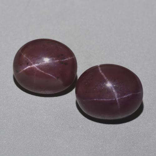 Rojo oscuro Granate Estrella Gema - 7ct Cabujón Óvalo (ID: 574031)