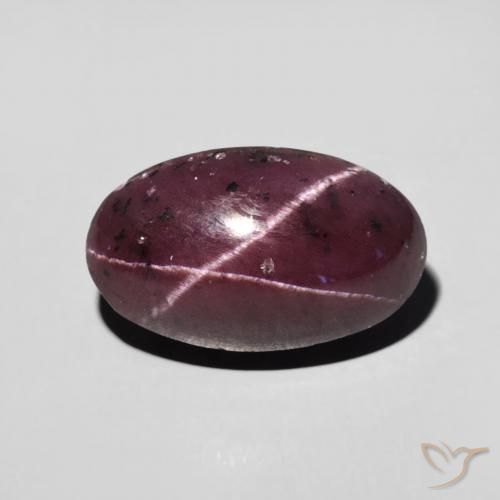 Grenat étoilé ovale de 5,89 ct, 12,4 x 7,5 mm d'Inde, Photo A