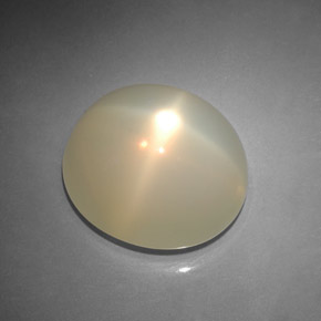 23.64 ct Cream Star Moonstone Stone, Natural Star Moonstone in Oval Cabochon Shape for Sale