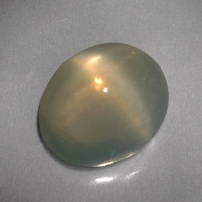 4.82 ct Cream Star Moonstone Gemstone, Star Moonstone Gem in Oval Cabochon Shape for Sale.