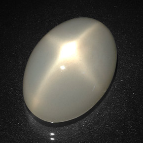 17.53 ct Cream Star Moonstone Gemstone, Star Moonstone Gem in Oval Cabochon Shape for Sale.