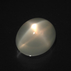 4.07 ct Cream Star Moonstone Gemstone, Star Moonstone Gem in Oval Cabochon Shape for Sale.