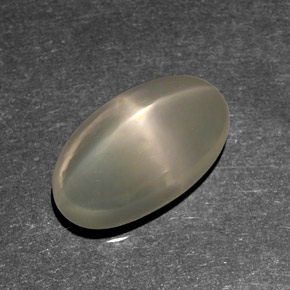 9.37 ct Cream Star Moonstone Gemstone, Star Moonstone Gem in Oval Cabochon Shape for Sale.