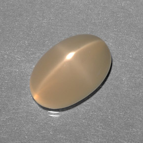 8.26 ct Cream Star Moonstone Gemstone, Star Moonstone Gem in Oval Cabochon Shape for Sale.